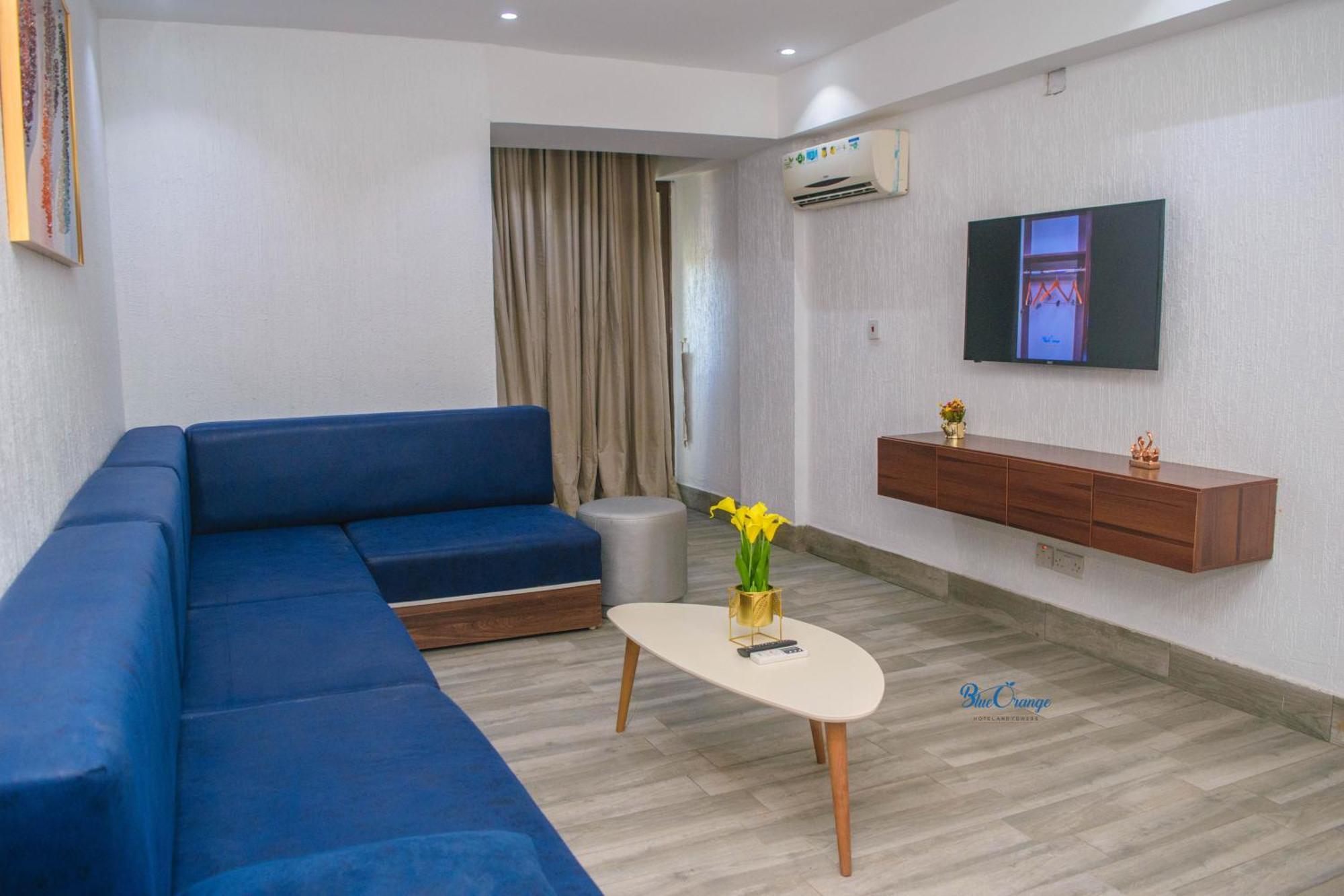 Shomolu Blue Orange Hotel And Towers מראה חיצוני תמונה