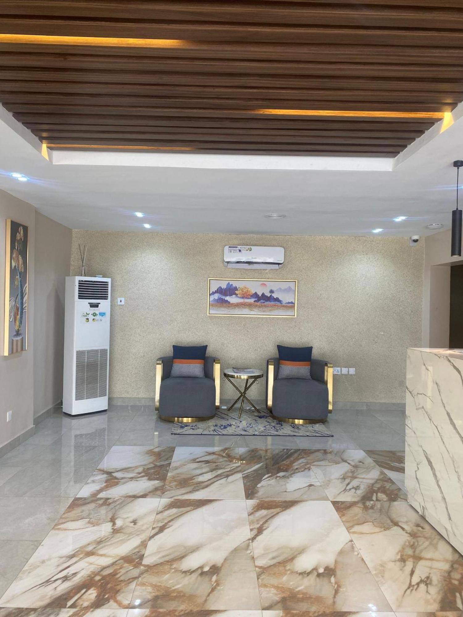 Shomolu Blue Orange Hotel And Towers מראה חיצוני תמונה